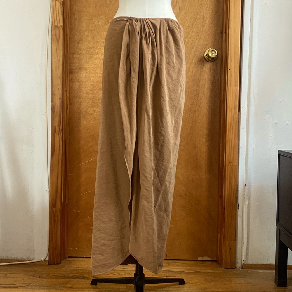 Hand-made drapée skirt